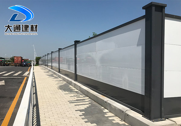 工地施工圍擋如何選擇？哪里的廠家更好呢