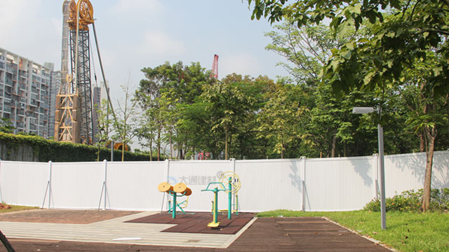 深圳工程施工外圍PVC圍擋 白色PVC圍擋工程案例-PVC圍擋-深圳市大通建材有限公司鋼圍擋生產(chǎn)定制廠(chǎng)家